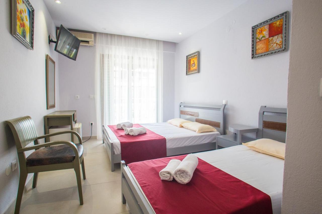 Litus Oliva Hotel Pefkochori Eksteriør billede